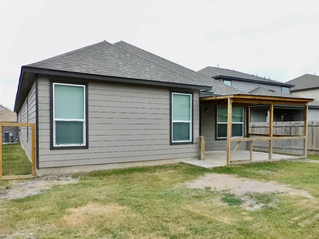 $303,000 | 246 Teller Drive, Lockhart, TX 78644