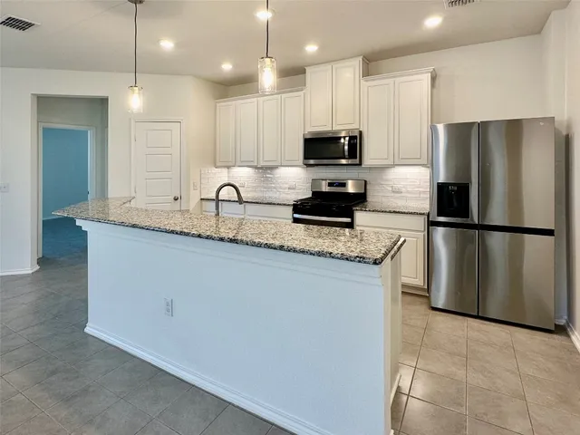 $303,000 | 246 Teller Drive, Lockhart, TX 78644