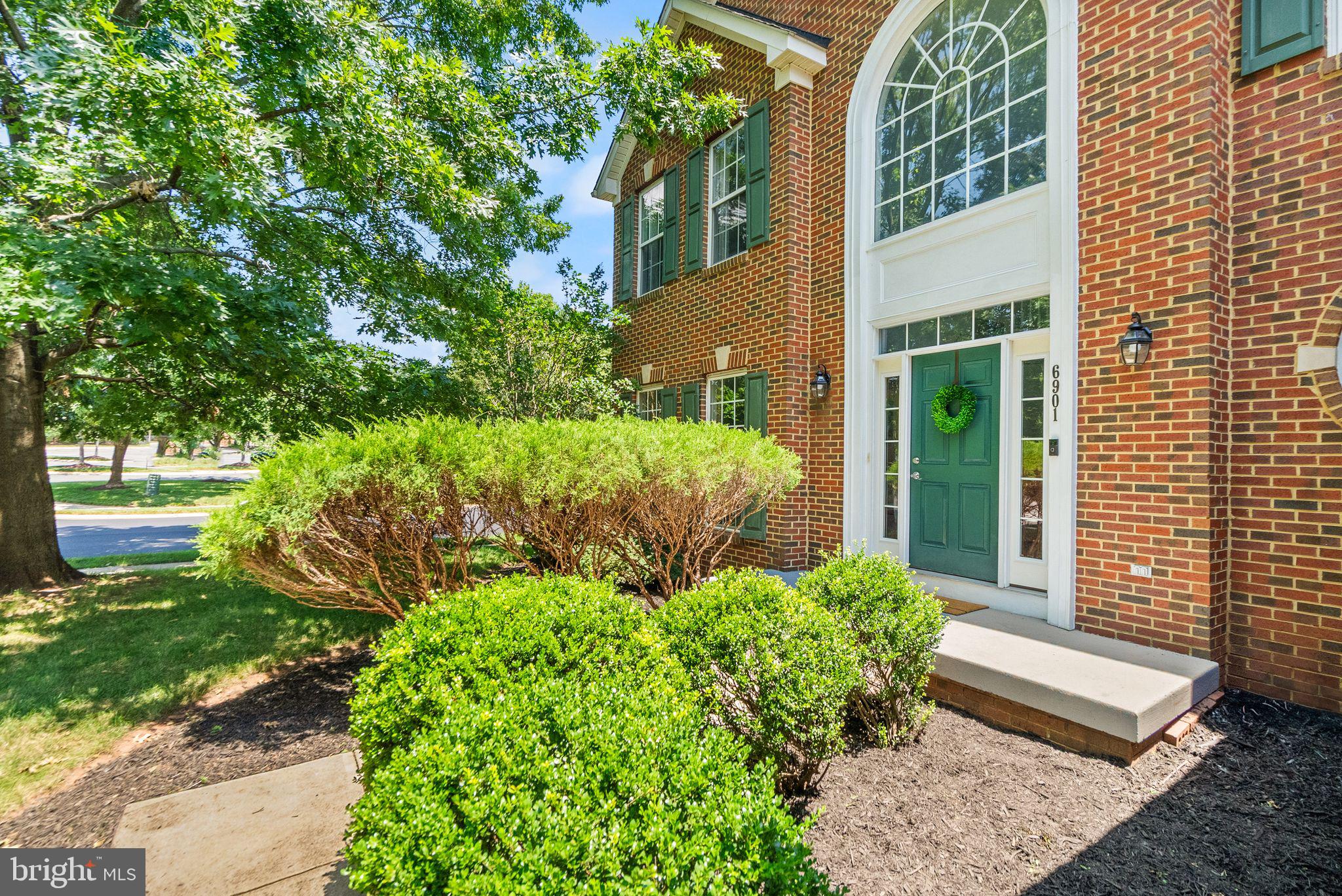 6901 Bitterroot Court Gainesville, VA 20155 - Photo 6 of 98