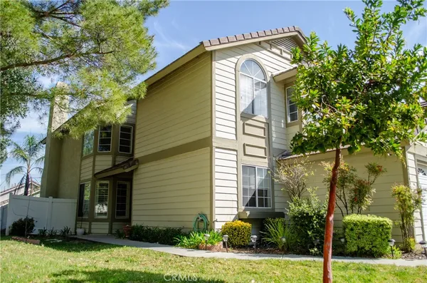 $815,000 | 26652 Whippoorwill Place, Canyon Country, CA 91351
