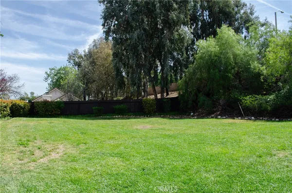 $815,000 | 26652 Whippoorwill Place, Canyon Country, CA 91351