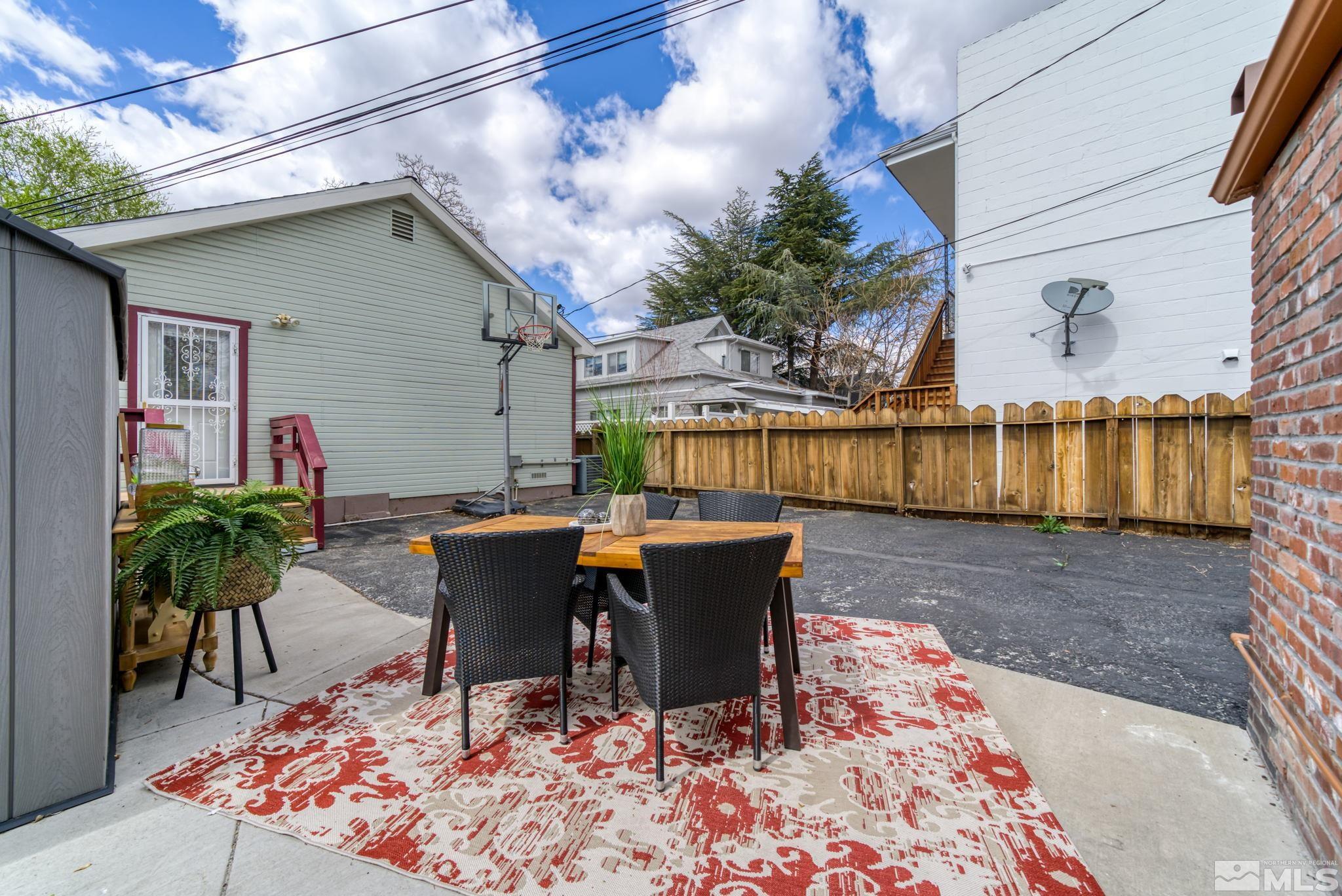 520 Holcomb Avenue Reno, NV 89502 - Photo 28 of 35 Photo 28