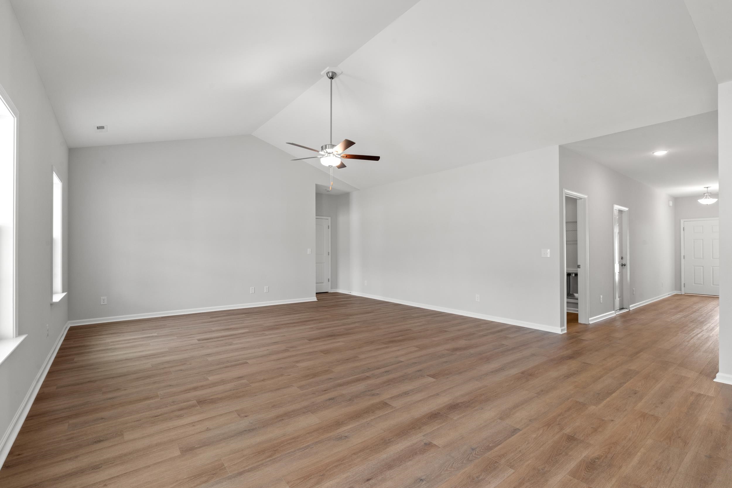 609 Bay Street Aynor, SC 29544 - Photo 8 of 17