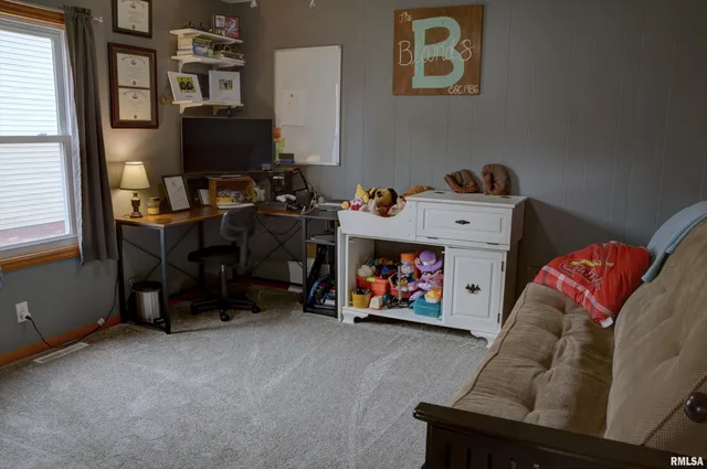 $149,900 | 206 East Smith Street, Colchester, IL 62326