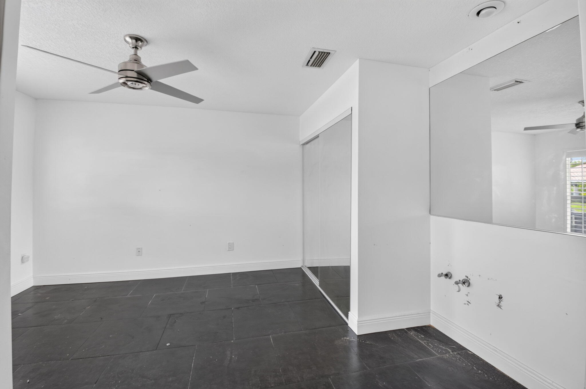 11134 Highland Circle Boca Raton, FL 33428 - Photo 26 of 88 Den/3rd bedroom with wet bar option
