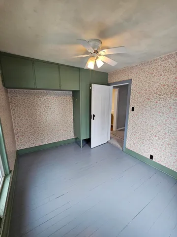 $169,900 | 414 Quarterline Street, Portland, MI 48875