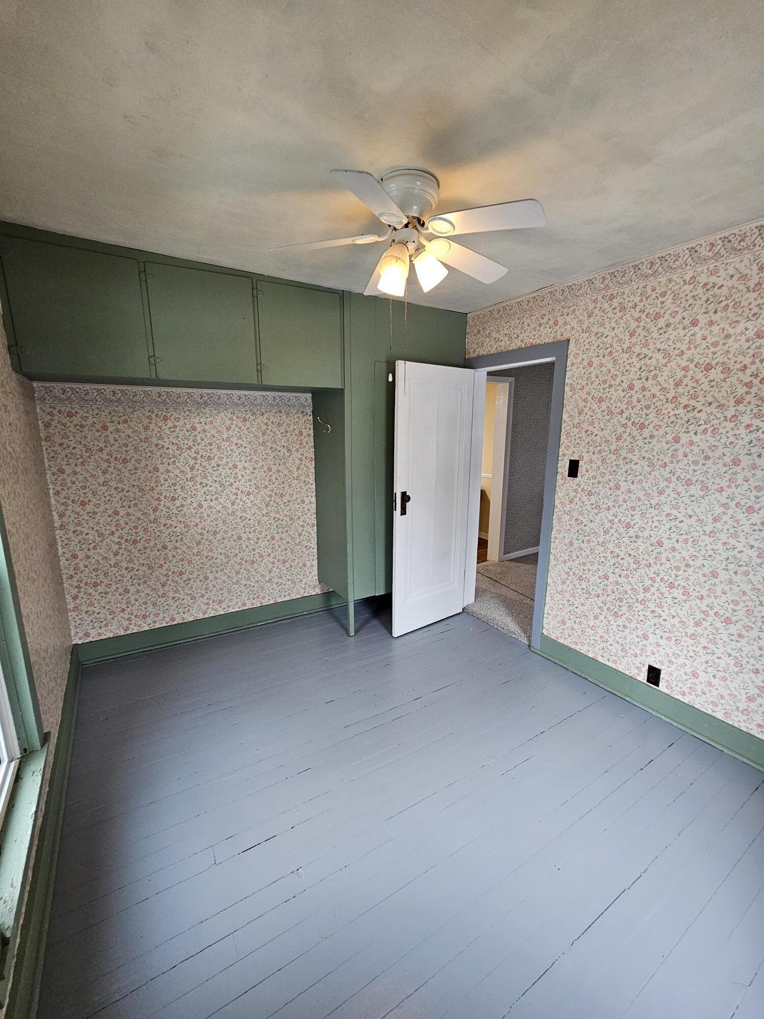 414 Quarterline Street Portland, MI 48875 - Photo 11 of 30 Bedroom 1