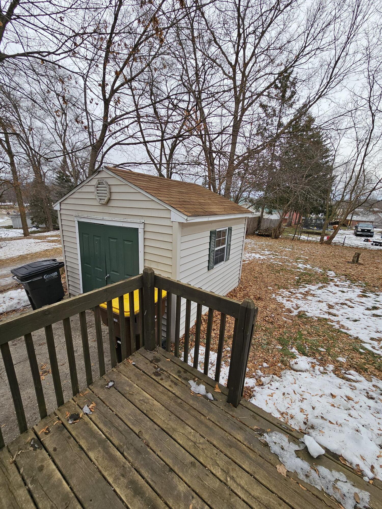 414 Quarterline Street Portland, MI 48875 - Photo 26 of 30 Shed