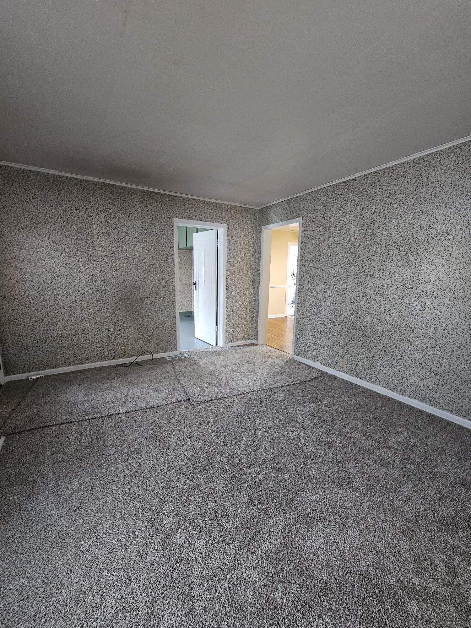 414 Quarterline Street Portland, MI 48875 - Photo 3 of 30 Living Room