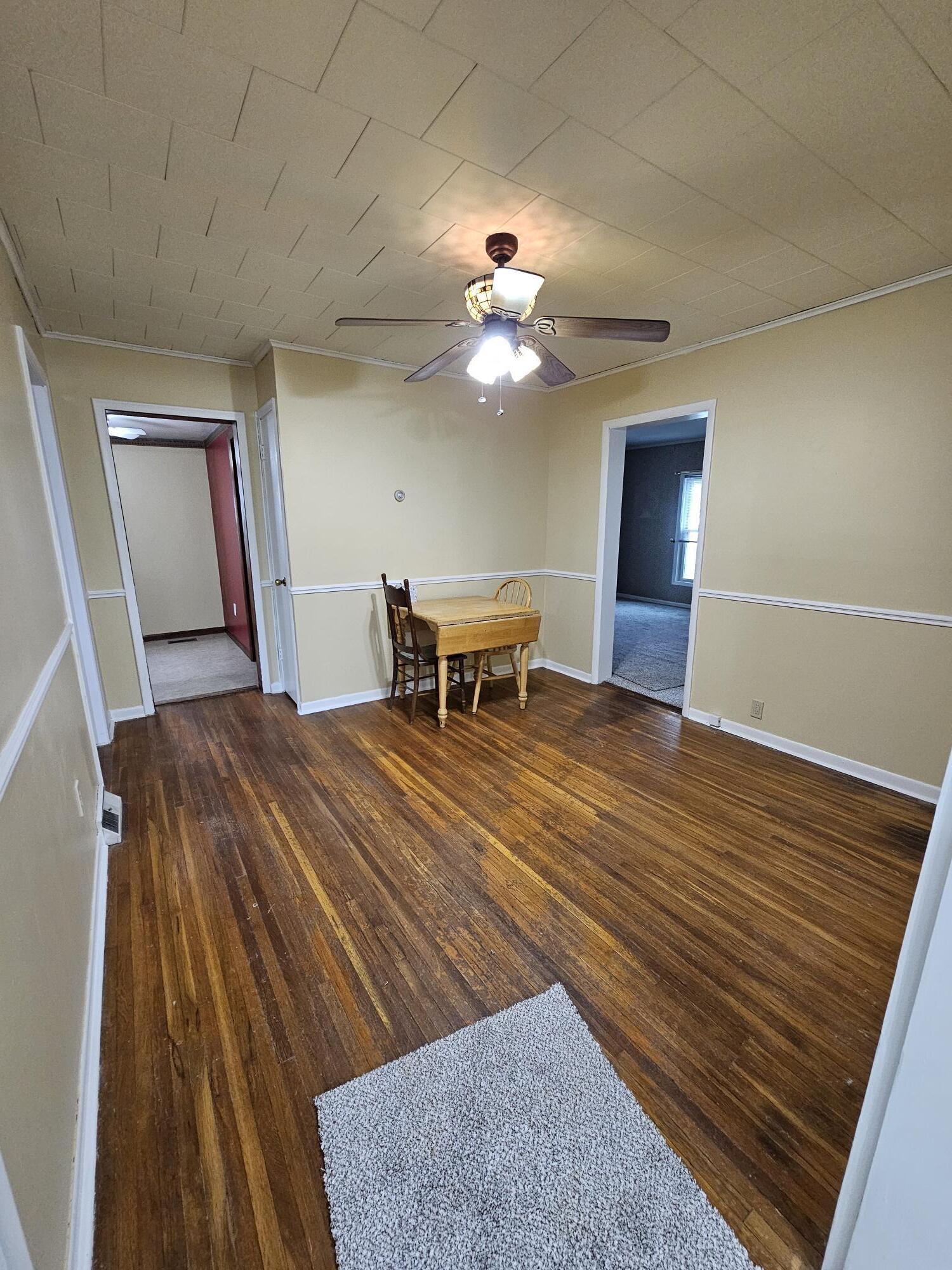 414 Quarterline Street Portland, MI 48875 - Photo 5 of 30 Dining