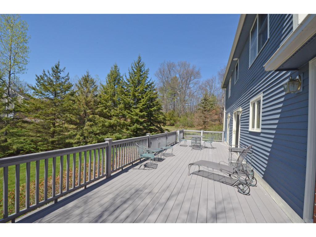 76 Peaslee Road Merrimack, NH 03054 - Photo 21 of 27 Gallery Image 21