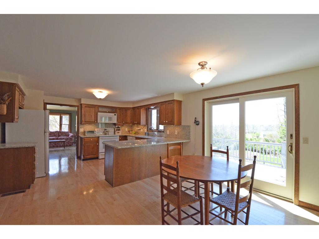 76 Peaslee Road Merrimack, NH 03054 - Photo 7 of 27 Gallery Image 7