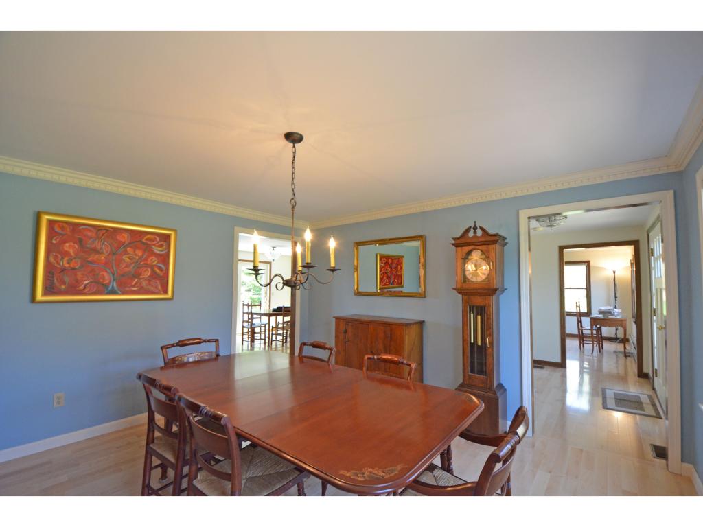 76 Peaslee Road Merrimack, NH 03054 - Photo 9 of 27 Gallery Image 9