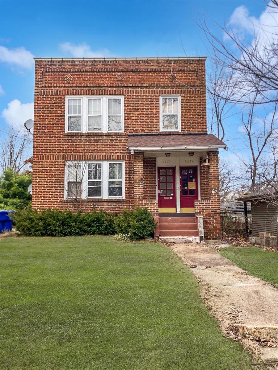 7117 Rabenberg Place St. Louis, MO 63143 - Photo 1 of 11 Gallery Image 1