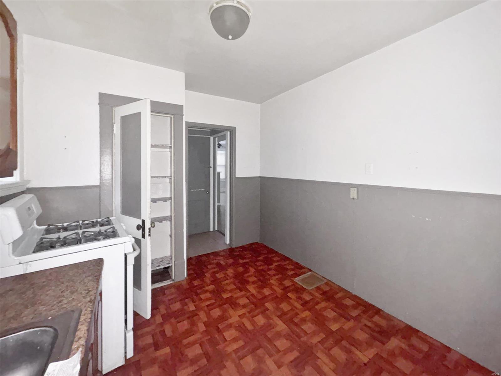 7117 Rabenberg Place St. Louis, MO 63143 - Photo 11 of 11 Gallery Image 11