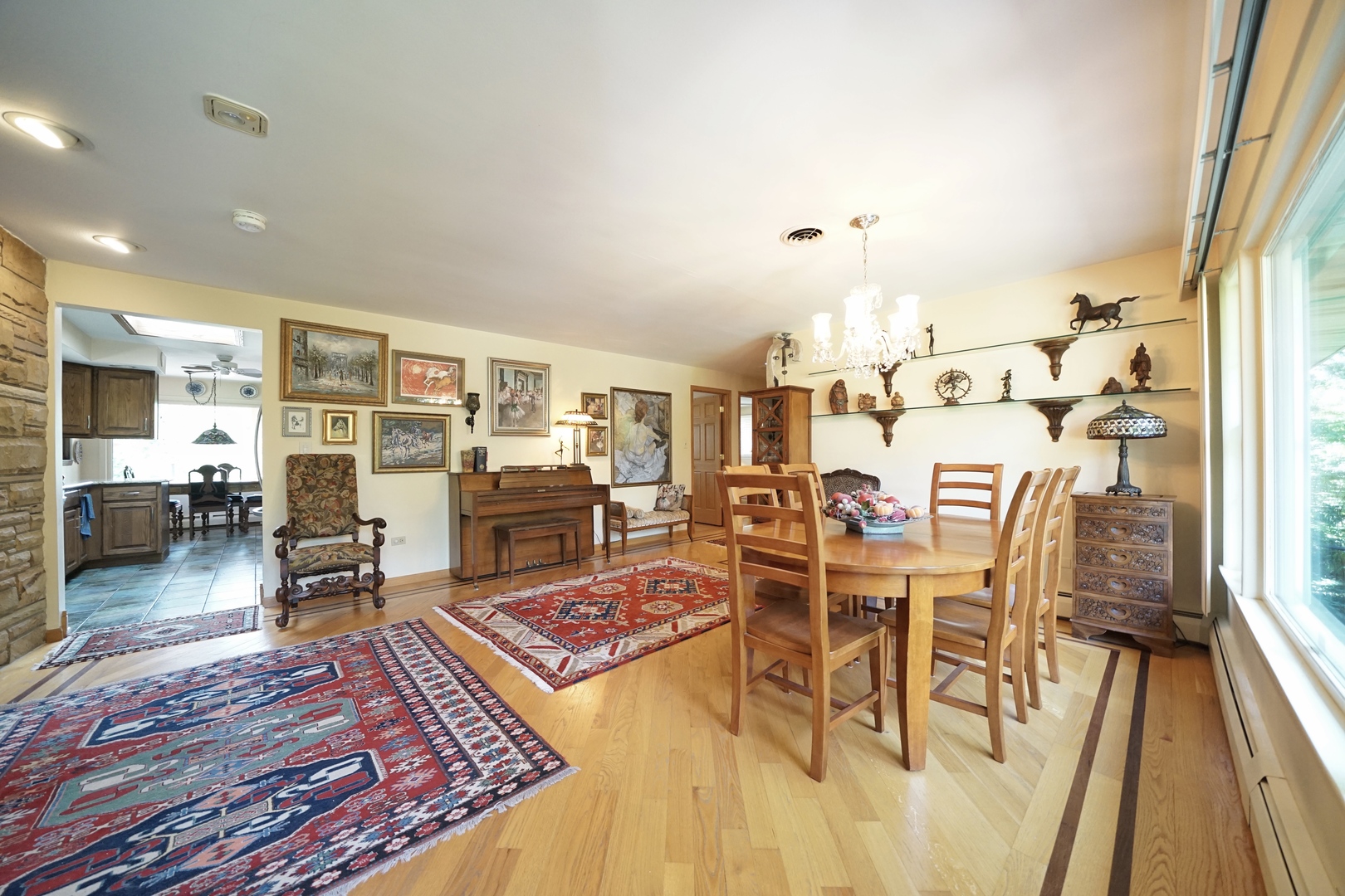 203 Bradwell Road Inverness, IL 60010 - Photo 10 of 77
