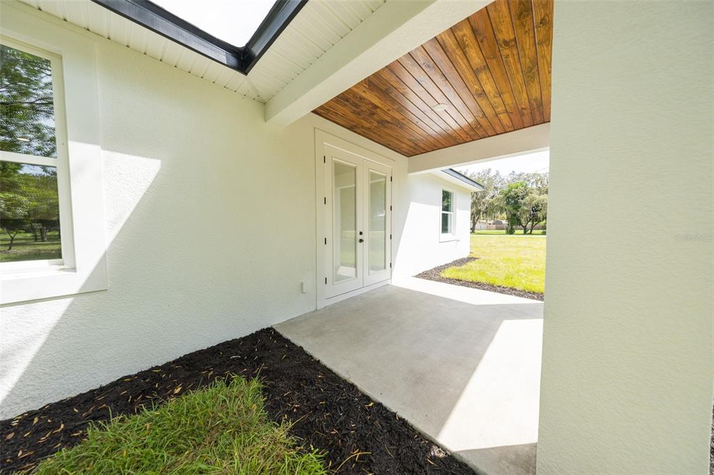 990 Thomas Road Winter Haven, FL 33880 - Photo 35 of 46 Gallery Image 35
