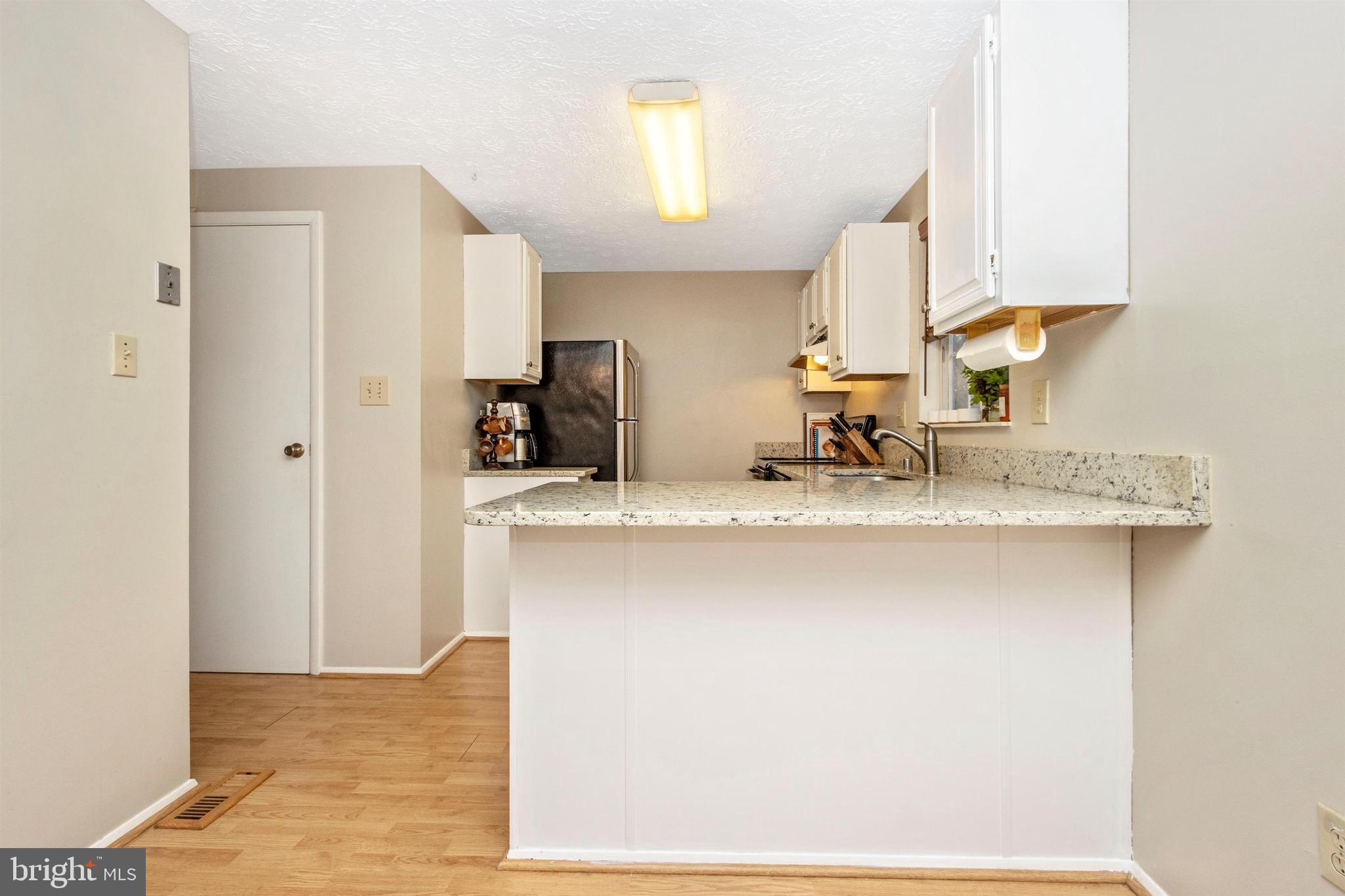 10531 Apple Ridge Road Gaithersburg, MD 20886 - Photo 14 of 50