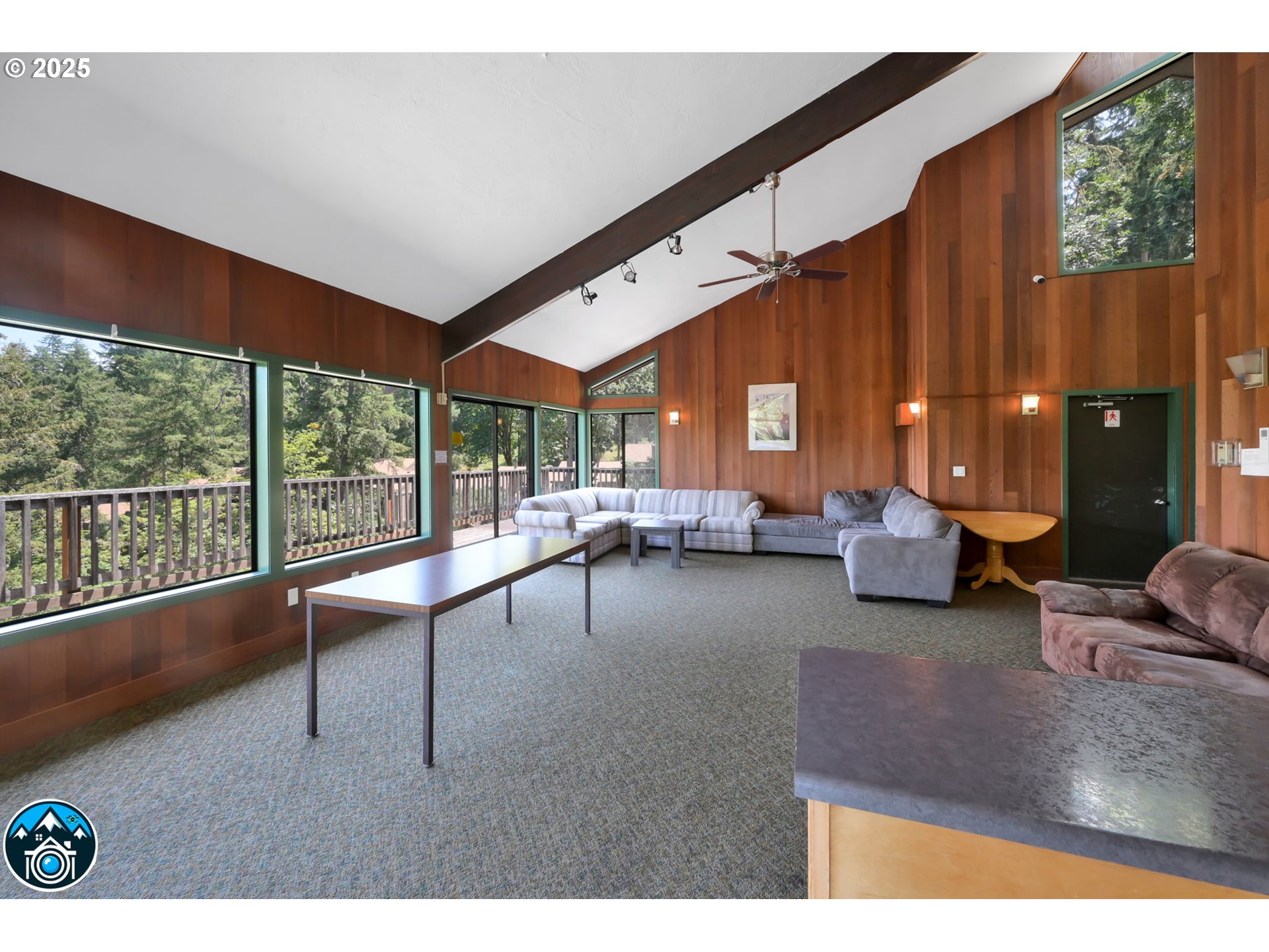202 Trailside Loop Eugene, OR 97405 - Photo 34 of 37 Gallery Image 34