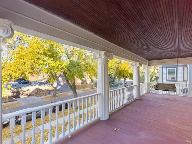 $474,900 | 2015 Pleasant Avenue, Minneapolis, MN 55404