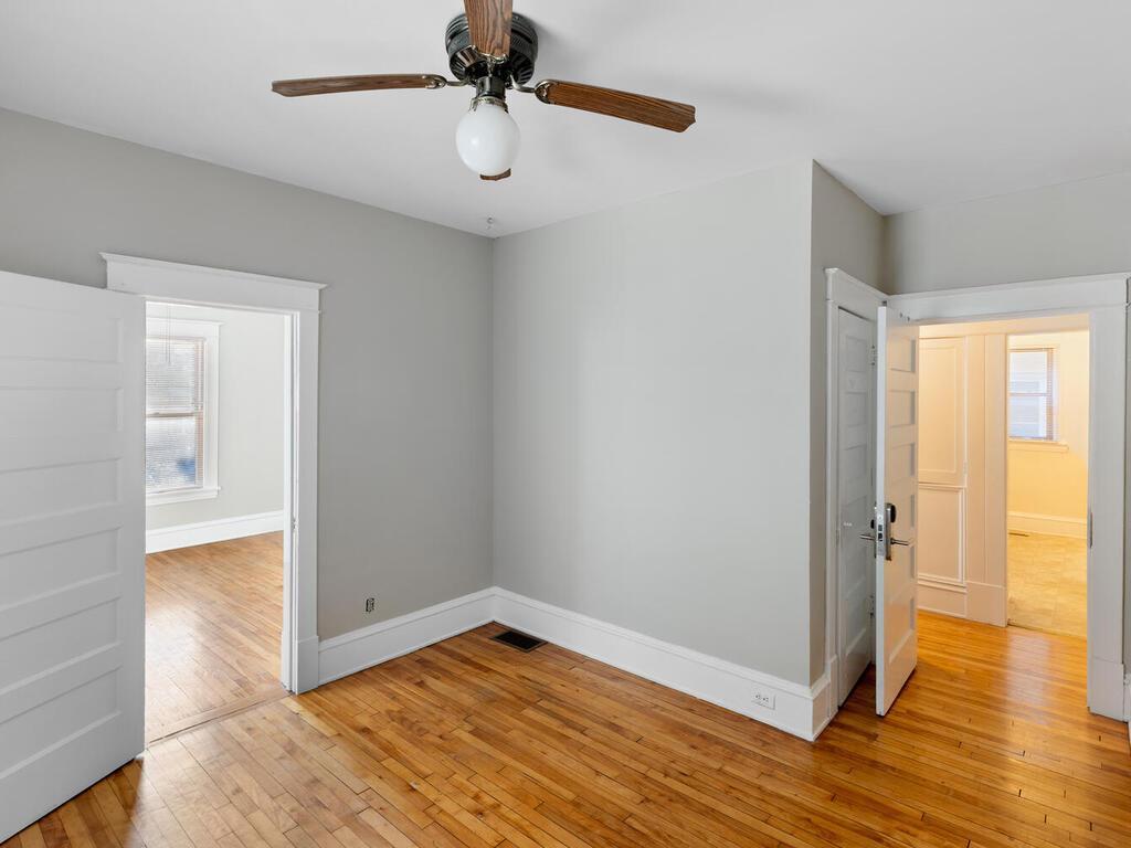 2015 Pleasant Avenue Minneapolis, MN 55404 - Photo 29 of 65