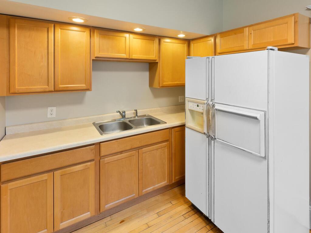 2015 Pleasant Avenue Minneapolis, MN 55404 - Photo 51 of 65