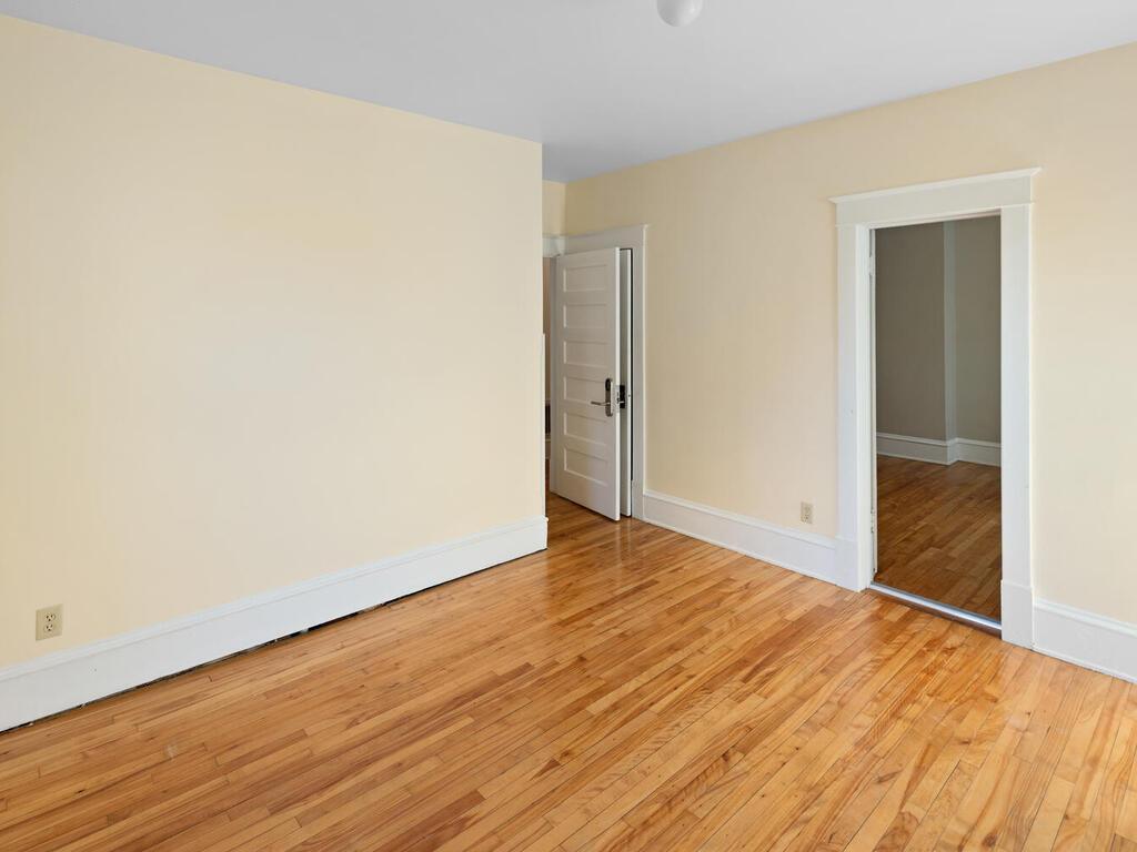 2015 Pleasant Avenue Minneapolis, MN 55404 - Photo 57 of 65