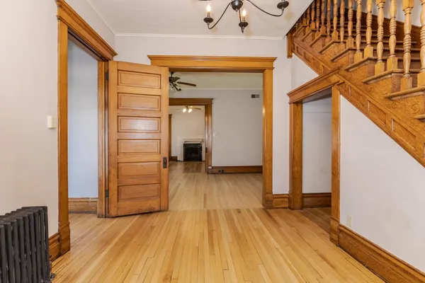 $269,900 | 205 East Howard Street, Pontiac, IL 61764