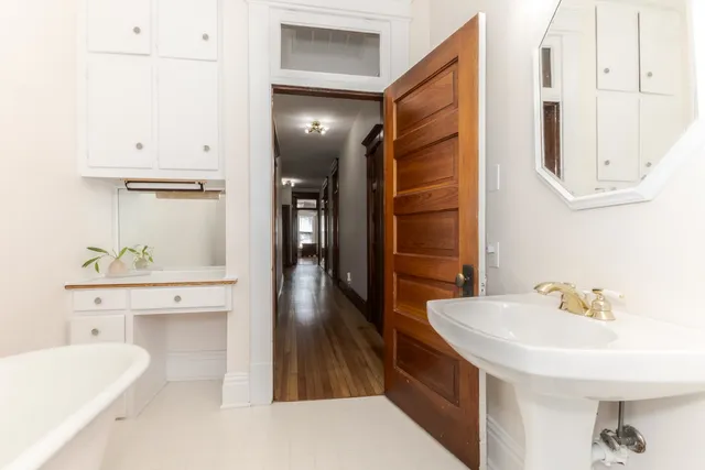 $274,900 | 205 East Howard Street, Pontiac, IL 61764