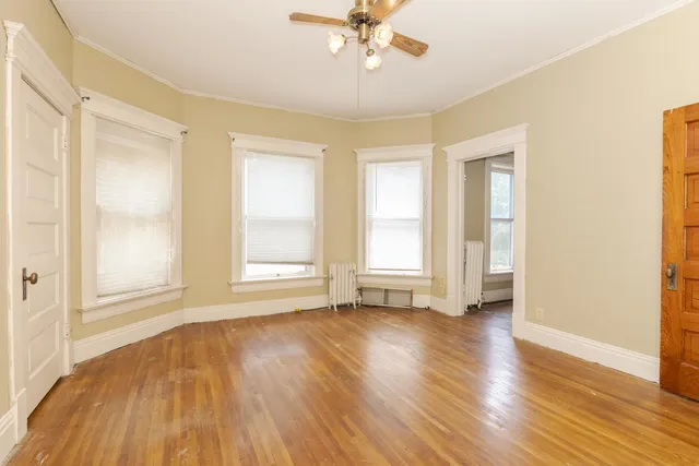 $274,900 | 205 East Howard Street, Pontiac, IL 61764