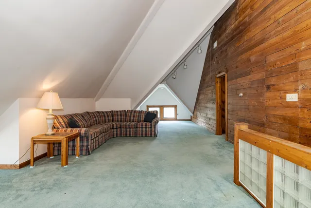 $274,900 | 205 East Howard Street, Pontiac, IL 61764