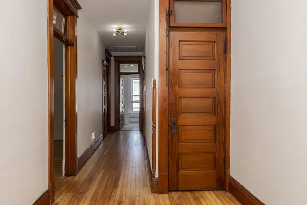 $269,900 | 205 East Howard Street, Pontiac, IL 61764