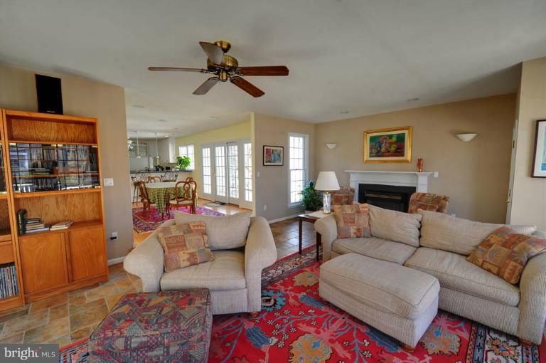 234 Rolling Road Gaithersburg, MD 20877 - Photo 1 of 28 Family Room