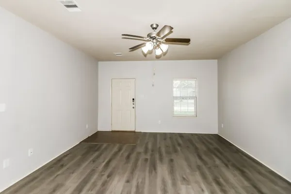 $2,125 | 19758 Crossfalls Lane, Cypress, TX 77433