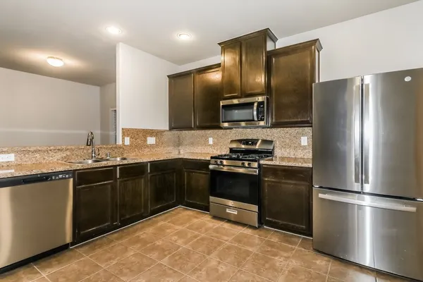 $2,125 | 19758 Crossfalls Lane, Cypress, TX 77433