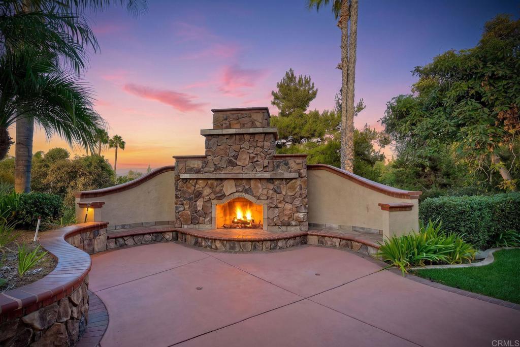 30893 Villa Toscana Road Bonsall, CA 92003 - Photo 18 of 51 Another great place to relax at days end on cooler evenings!