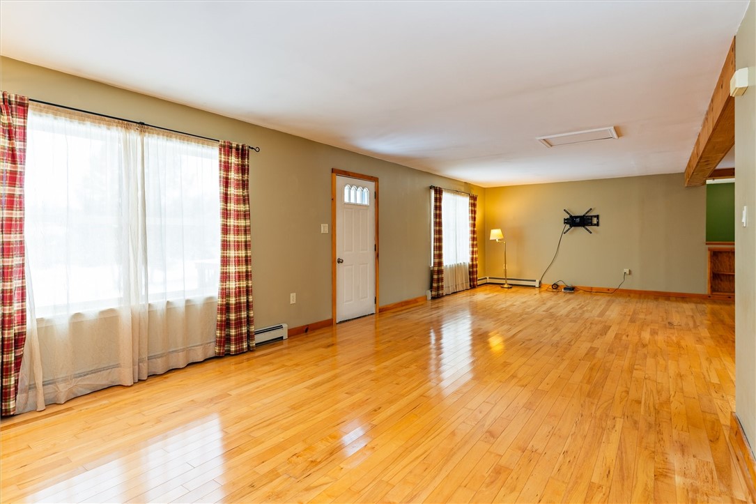 7625 Hallock Road East Bloomfield, NY 14469 - Photo 8 of 49