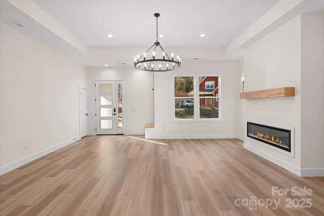 $599,000 | 4 Shytle Lane, Fletcher, NC 28732