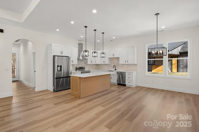 $599,000 | 4 Shytle Lane, Fletcher, NC 28732