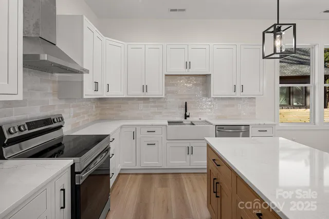 $599,000 | 4 Shytle Lane, Fletcher, NC 28732