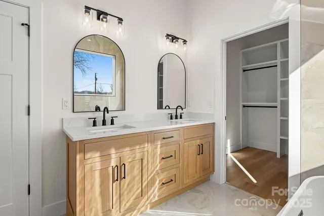 $599,000 | 4 Shytle Lane, Fletcher, NC 28732