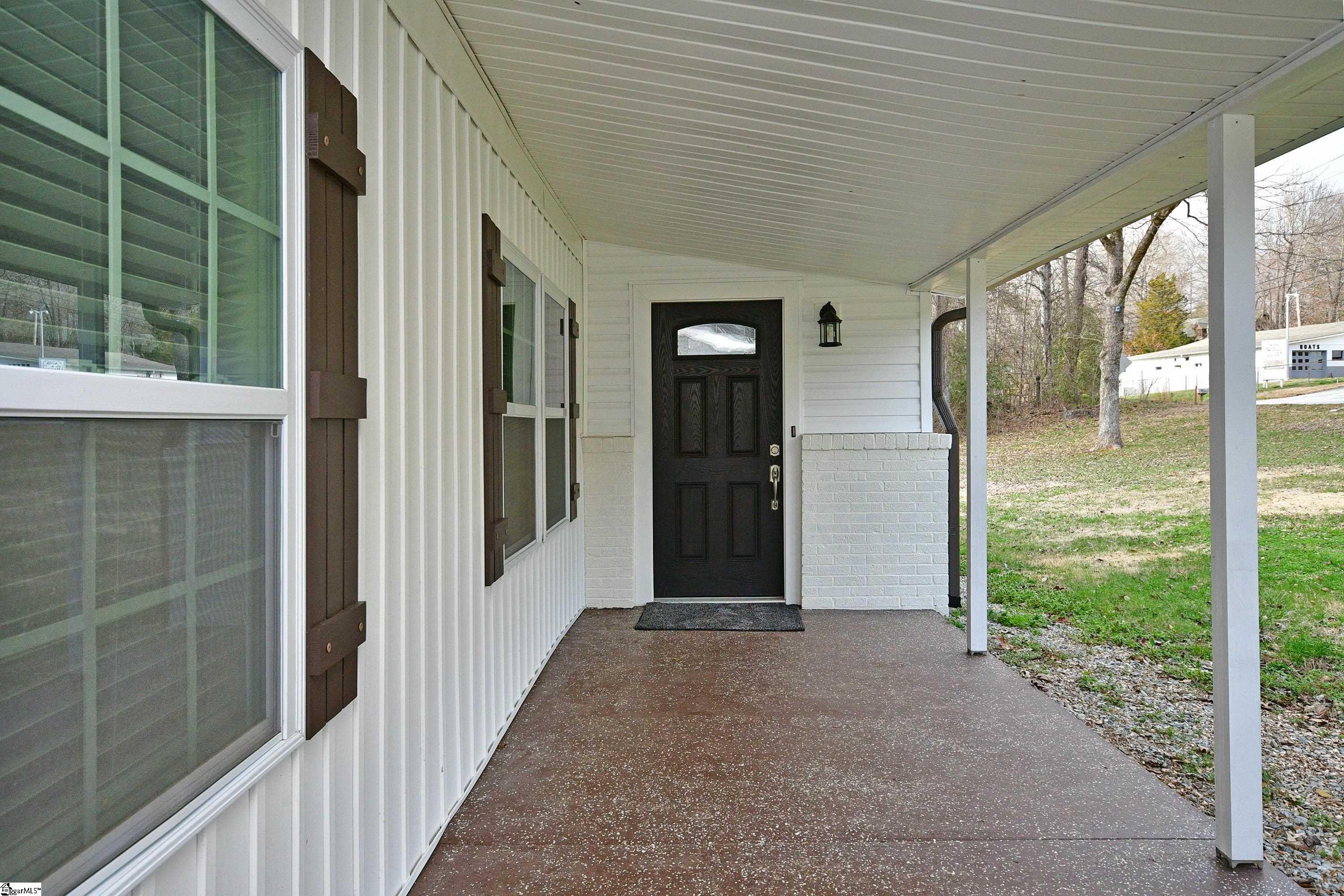 223 Glenwood Road Easley, SC 29640 - Photo 3 of 36 Gallery Image 3
