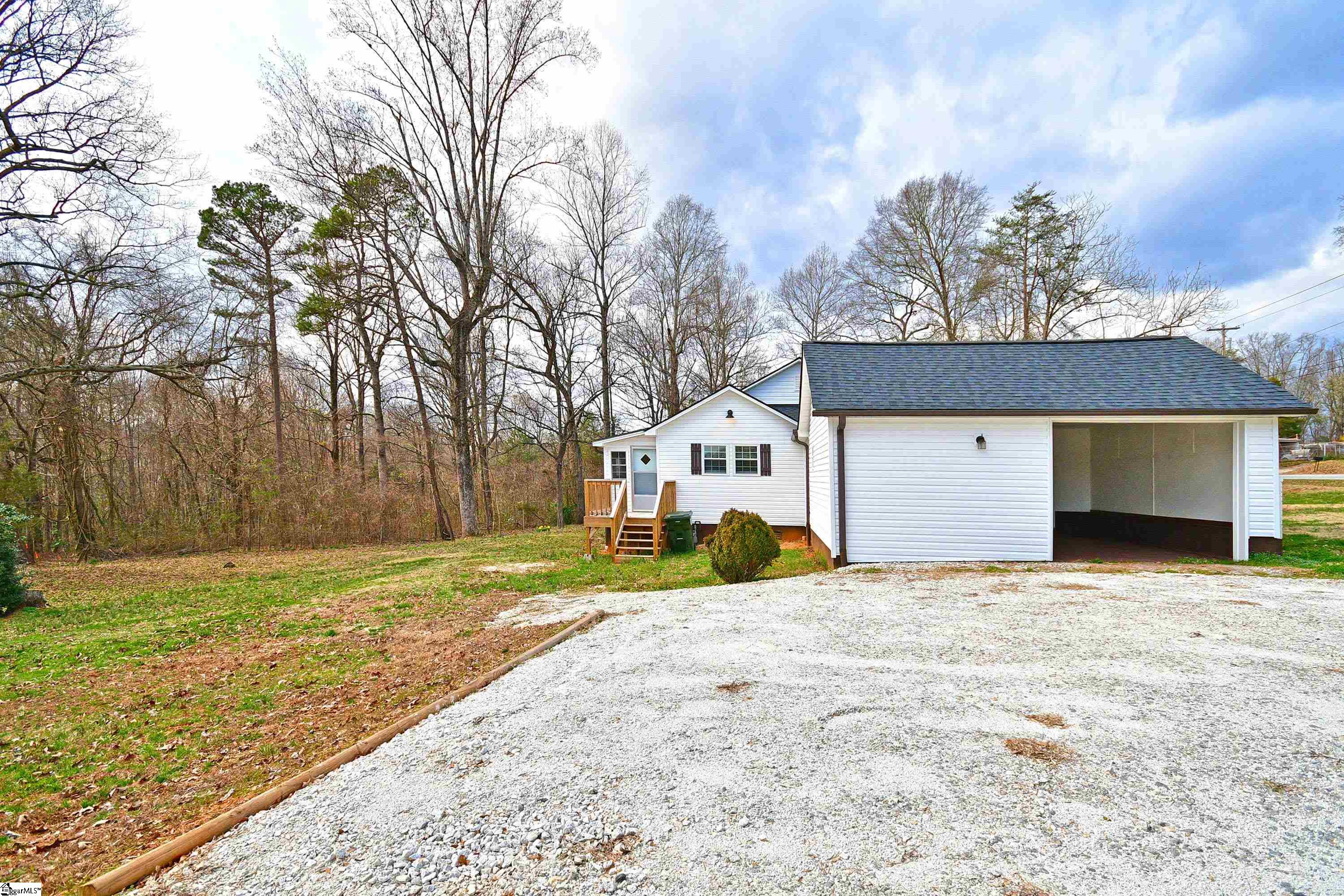 223 Glenwood Road Easley, SC 29640 - Photo 31 of 36 Gallery Image 31