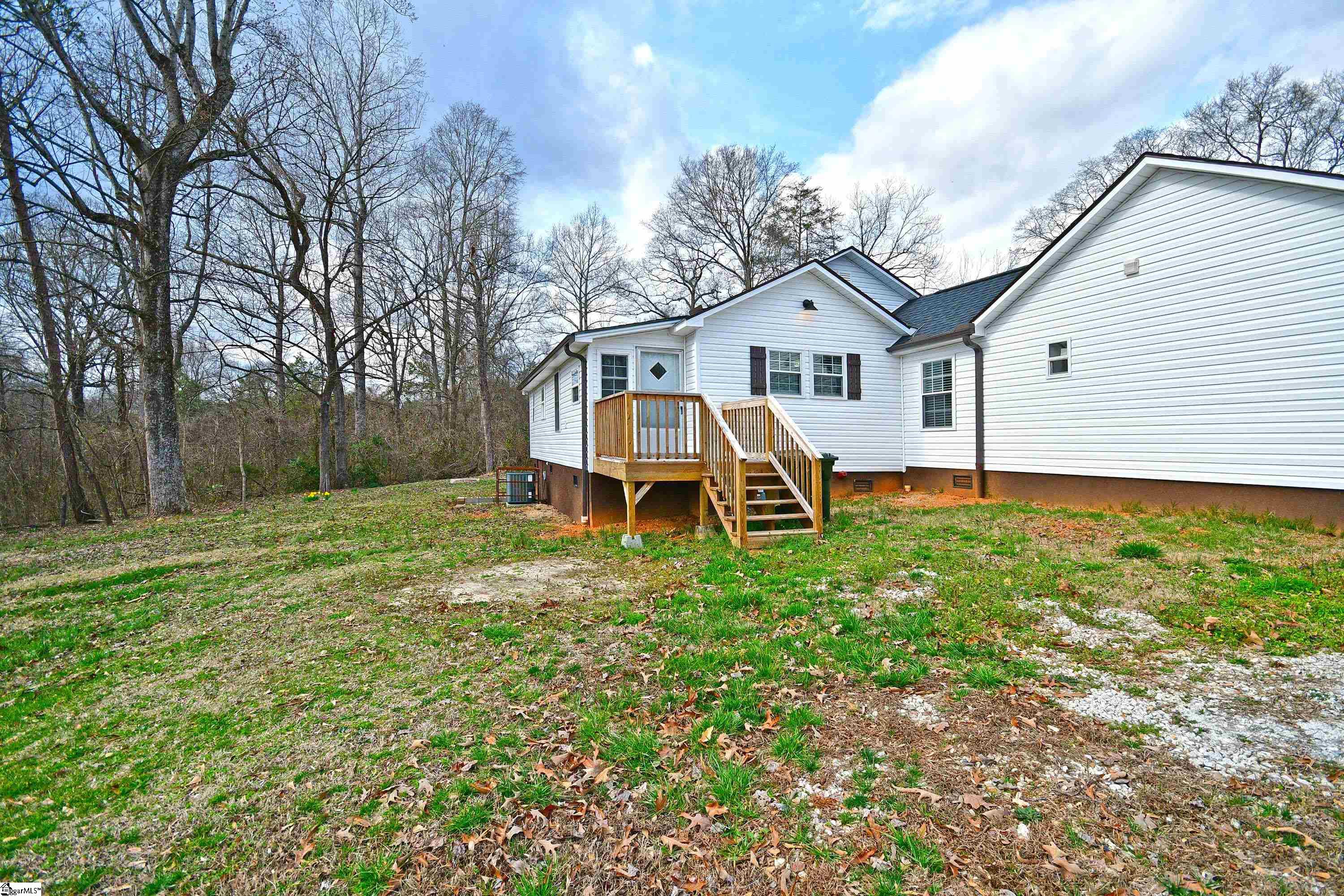 223 Glenwood Road Easley, SC 29640 - Photo 32 of 36 Gallery Image 32