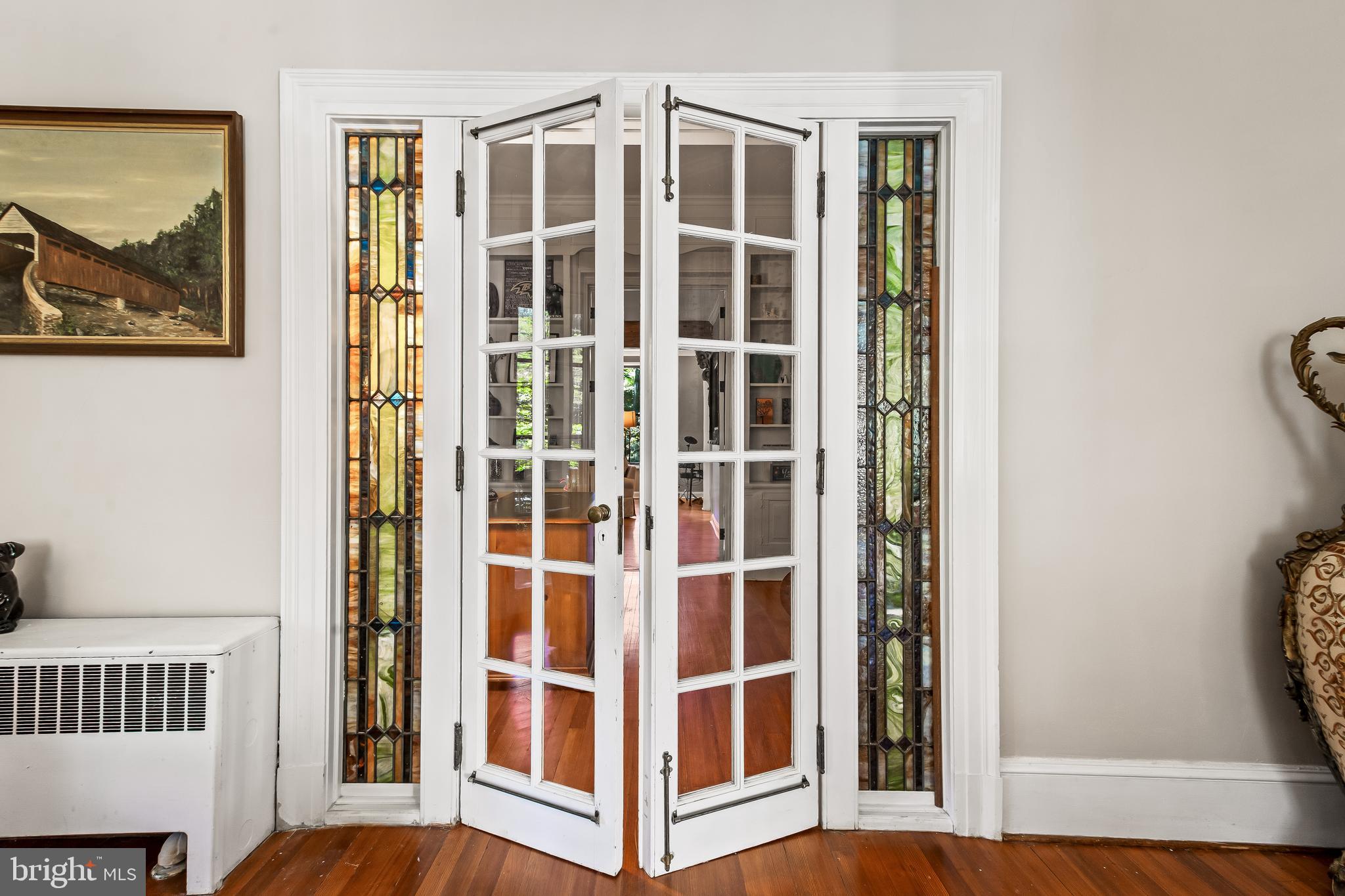 14 Midvale Road Baltimore, MD 21210 - Photo 17 of 91 Beautiful stained glass windows by French doors