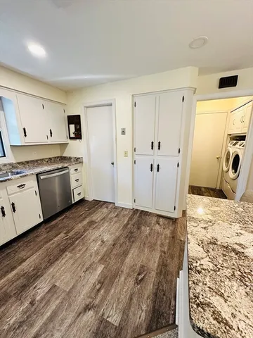 $2,500 | 46 Quinton Avenue, Unit 1, Attleboro, MA 02703