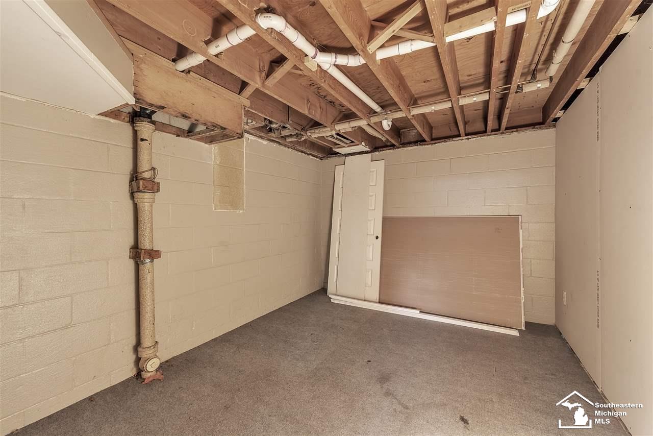 416 Cole Road Monroe, MI 48162 - Photo 34 of 41 50033758-33.JPG