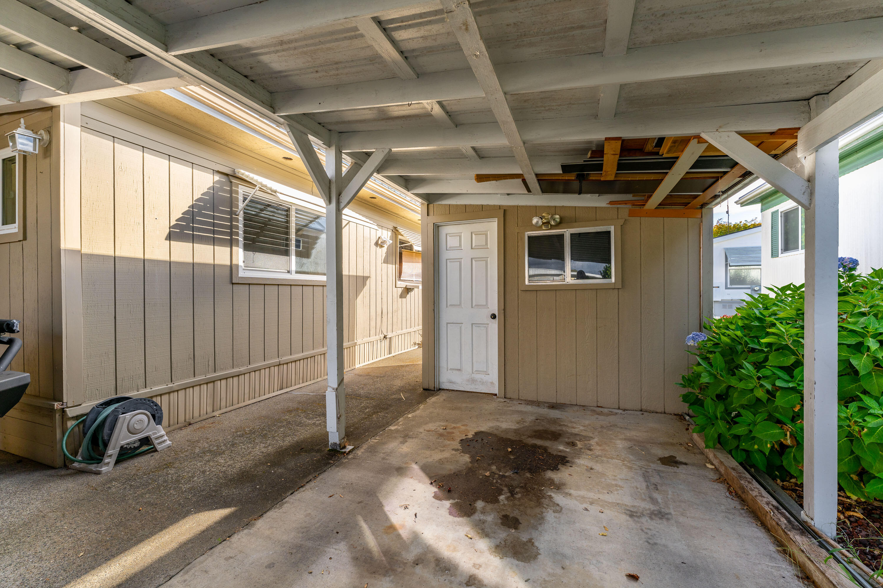 5076 Leonard Road, Unit 39 Grants Pass, OR 97527 - Photo 15 of 21 EXT (1 of 8)