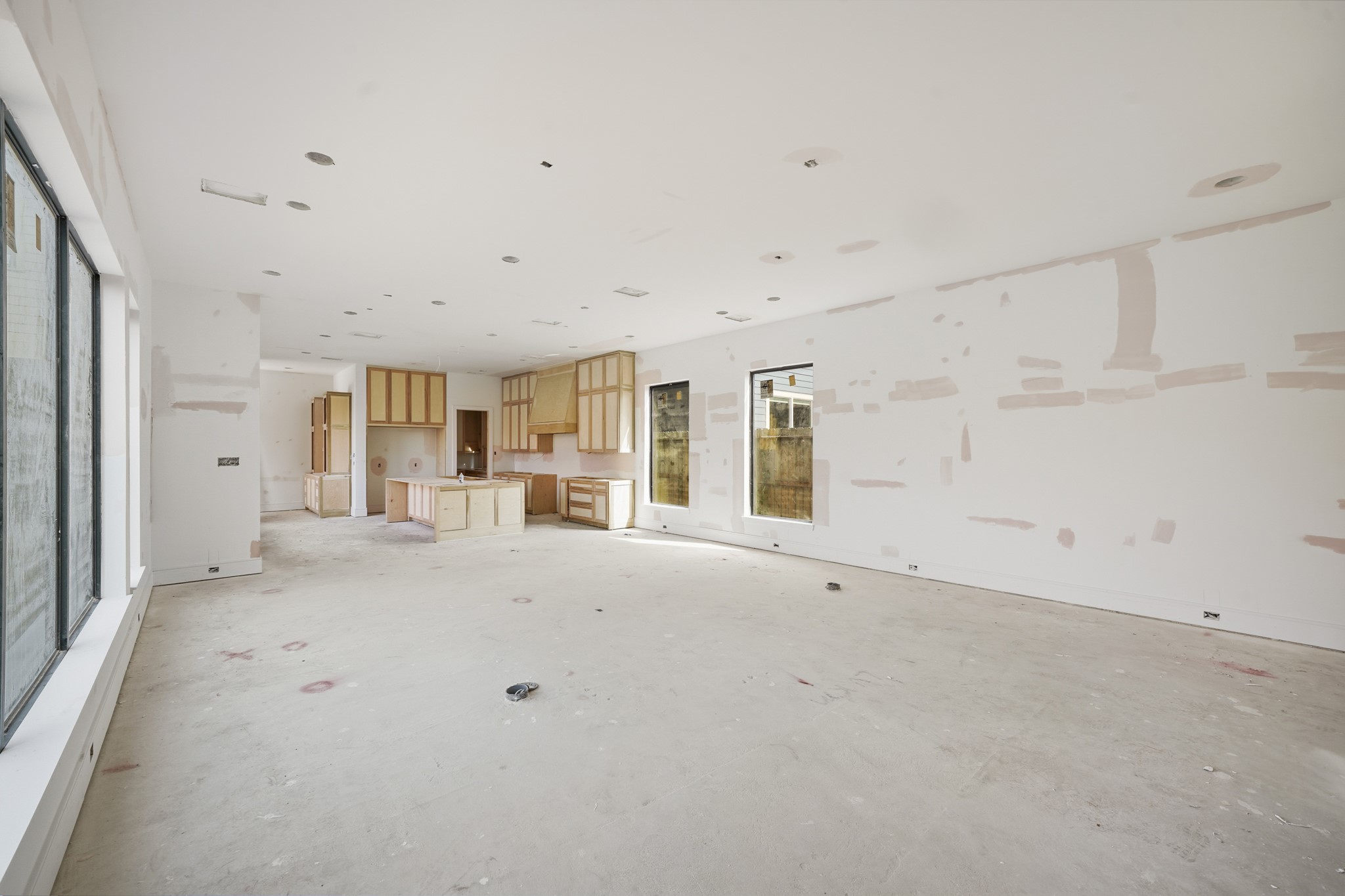 726 East 7th Street Houston, TX 77007 - Photo 10 of 29 a view of empty room