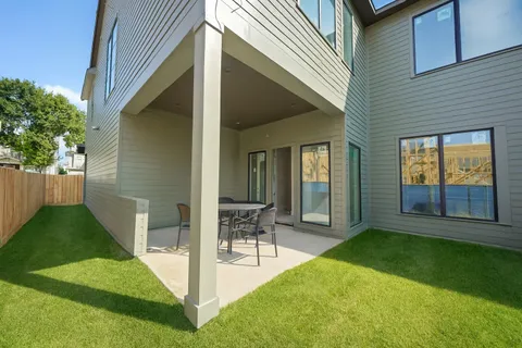 $2,199,000 | 726 East 7th Street, Houston, TX 77007